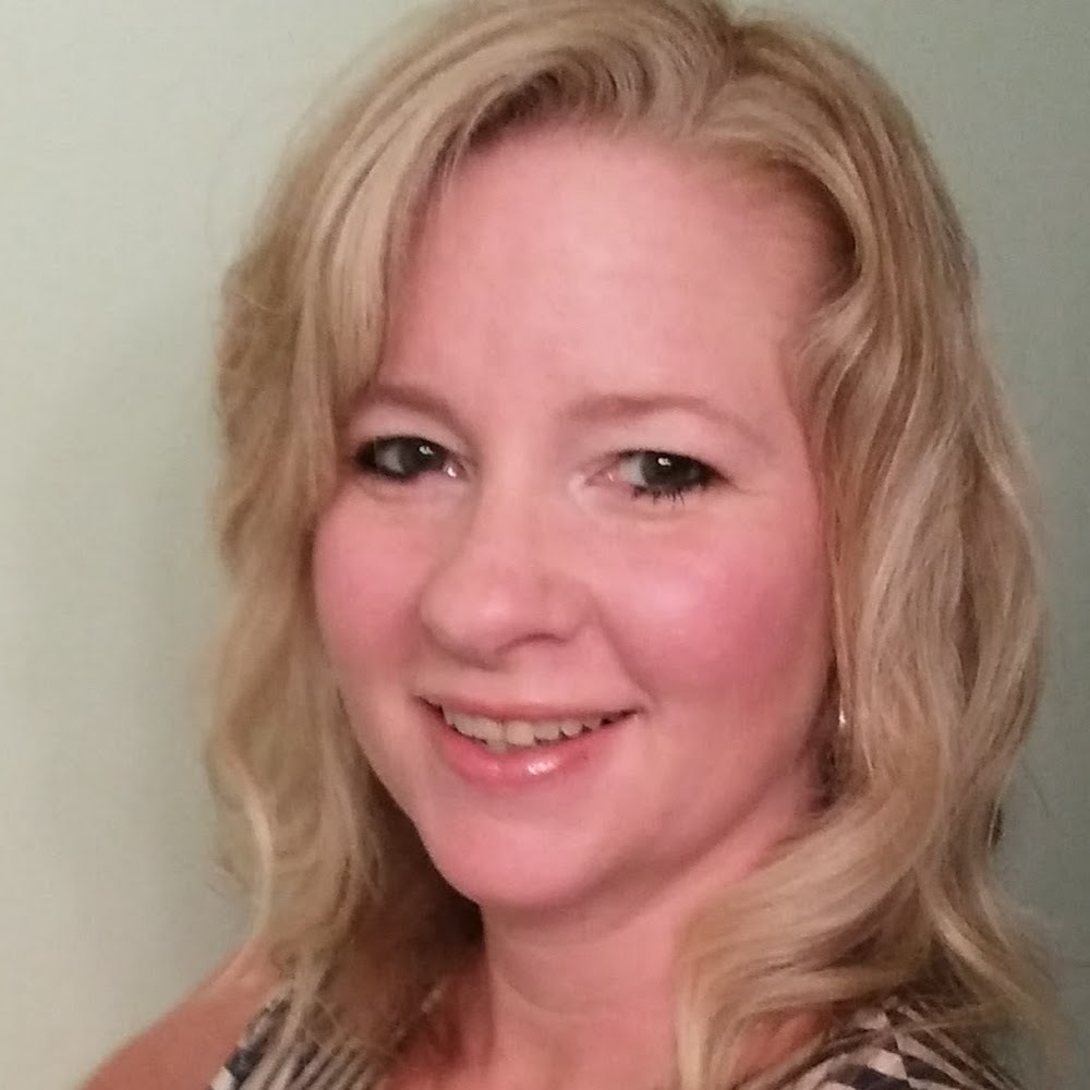 Meet your Posher, Angie